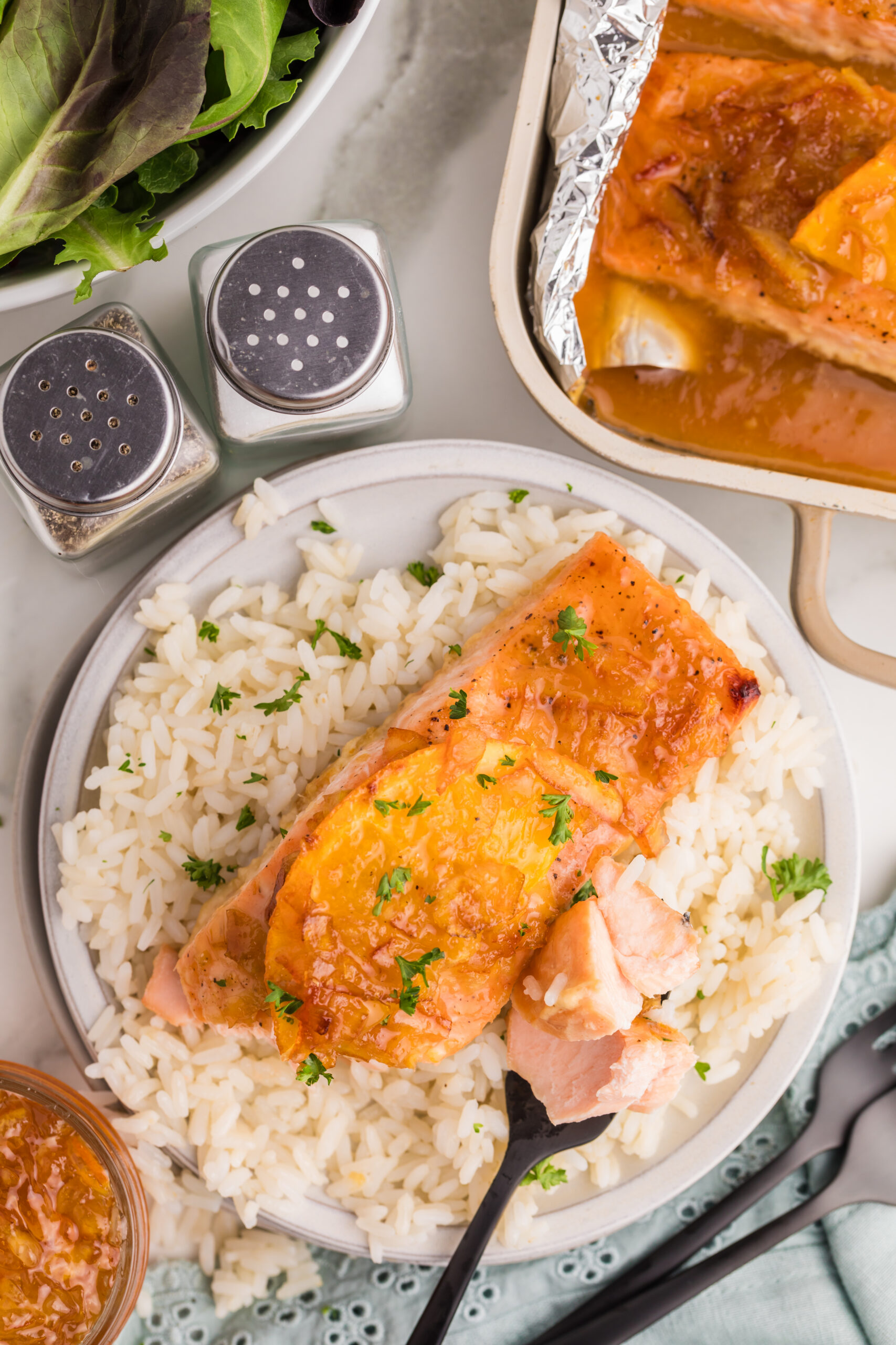 EXCLUSIVE: ORANGE MARMALADE GLAZED SALMON - Image 28
